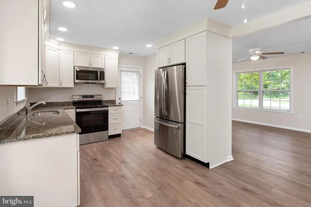 6179 E DORLON DRIVE Rock Hall, MD 21661