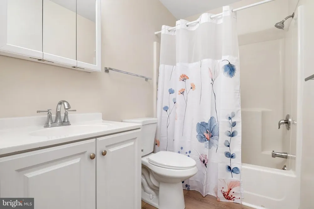 6179 E DORLON DRIVE Rock Hall, MD 21661