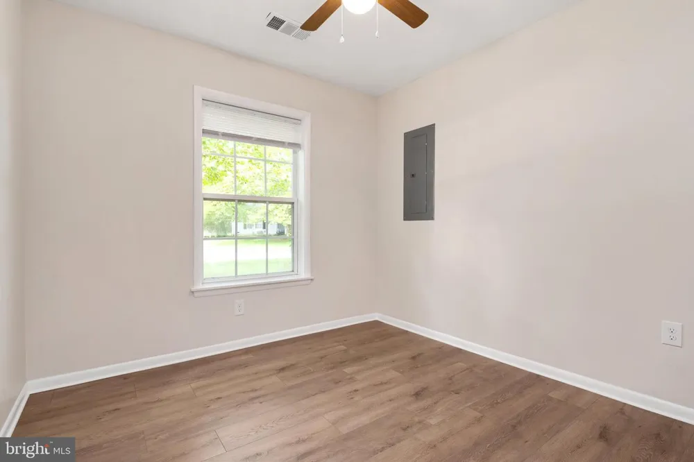 6179 E DORLON DRIVE Rock Hall, MD 21661