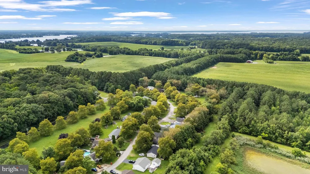 6179 E DORLON DRIVE Rock Hall, MD 21661
