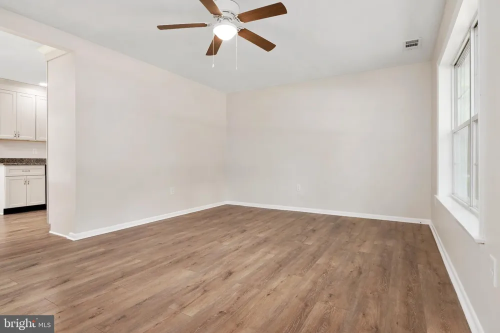 6179 E DORLON DRIVE Rock Hall, MD 21661