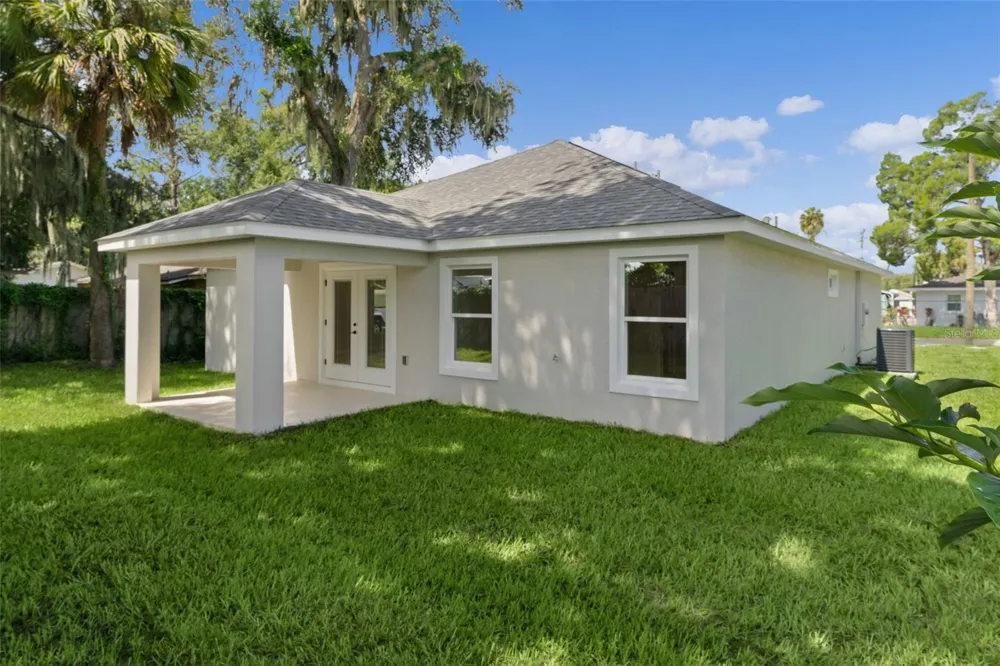 740 POWELL STREET Wildwood, FL 34785