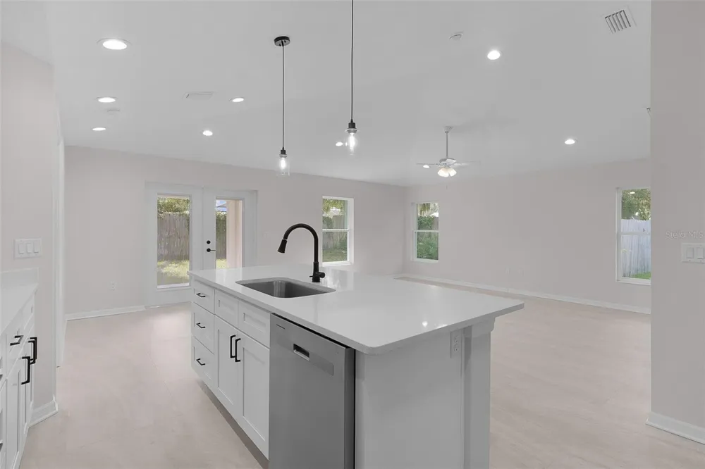 740 POWELL STREET Wildwood, FL 34785