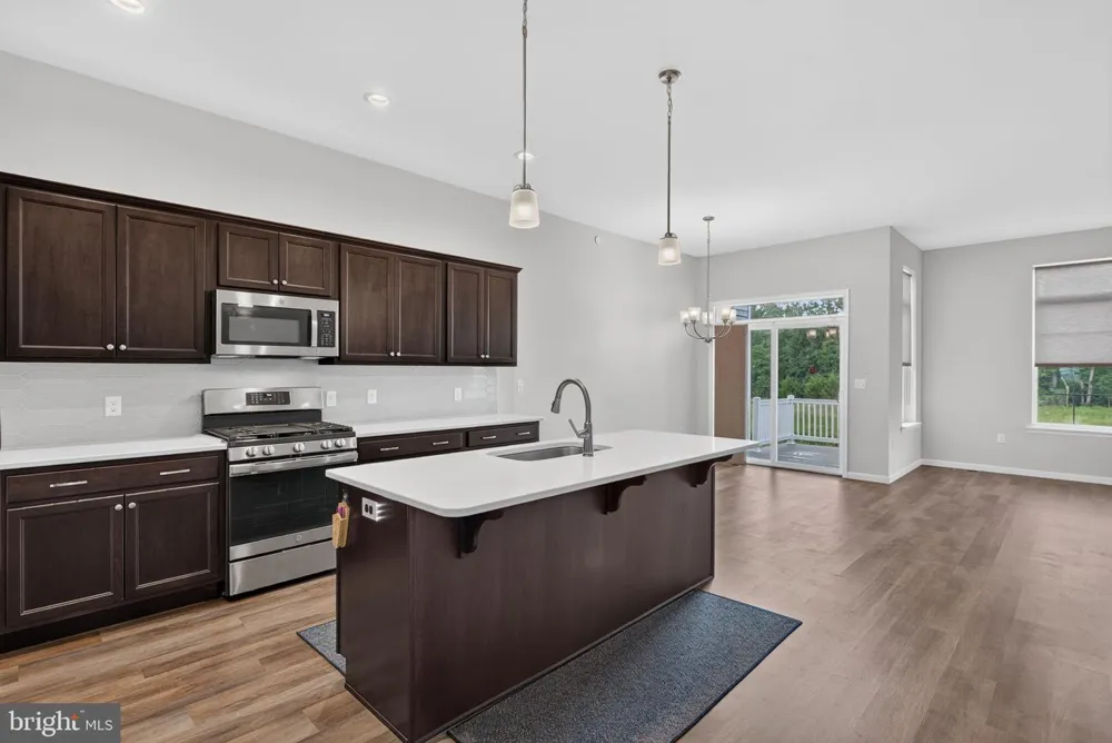 766 AURORA DRIVE Mechanicsburg, PA 17055