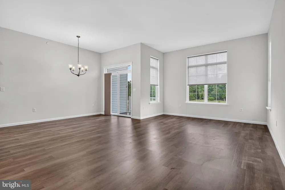 766 AURORA DRIVE Mechanicsburg, PA 17055