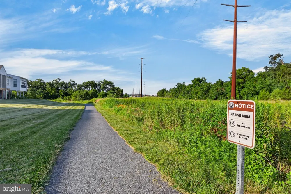 766 AURORA DRIVE Mechanicsburg, PA 17055