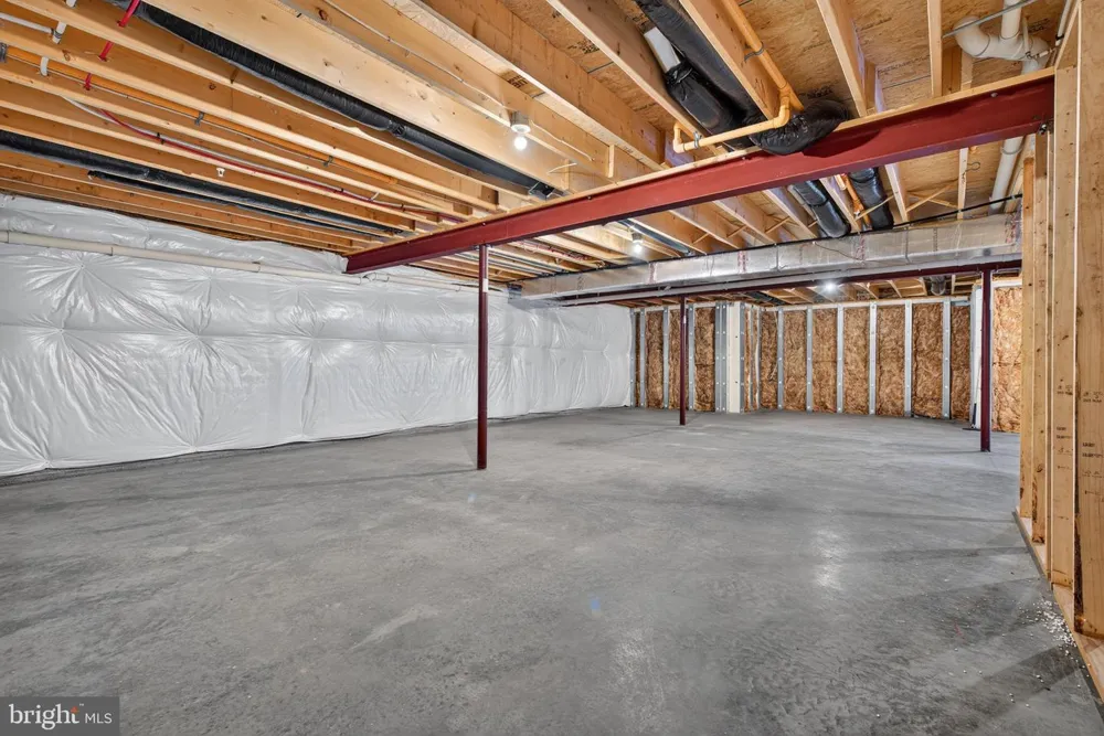 766 AURORA DRIVE Mechanicsburg, PA 17055