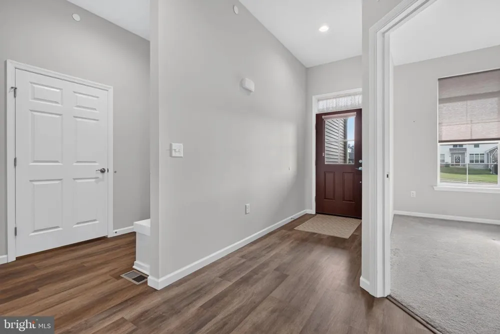 766 AURORA DRIVE Mechanicsburg, PA 17055