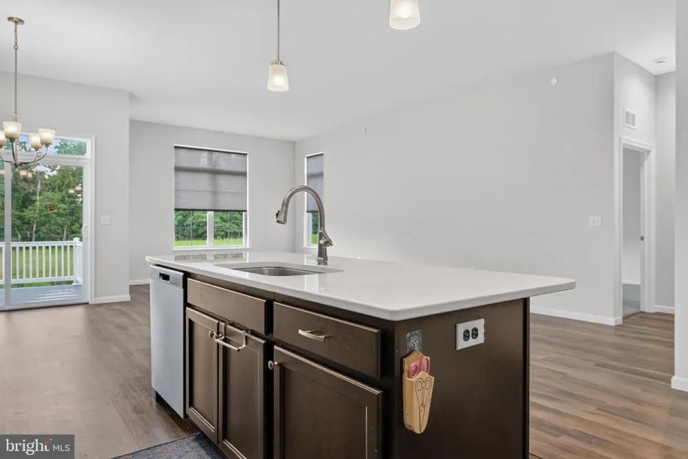 766 AURORA DRIVE Mechanicsburg, PA 17055