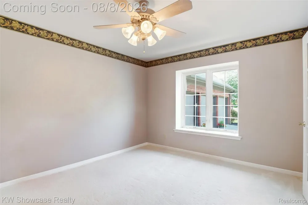 2916 Vero Drive Highland Charter Township, MI 48356