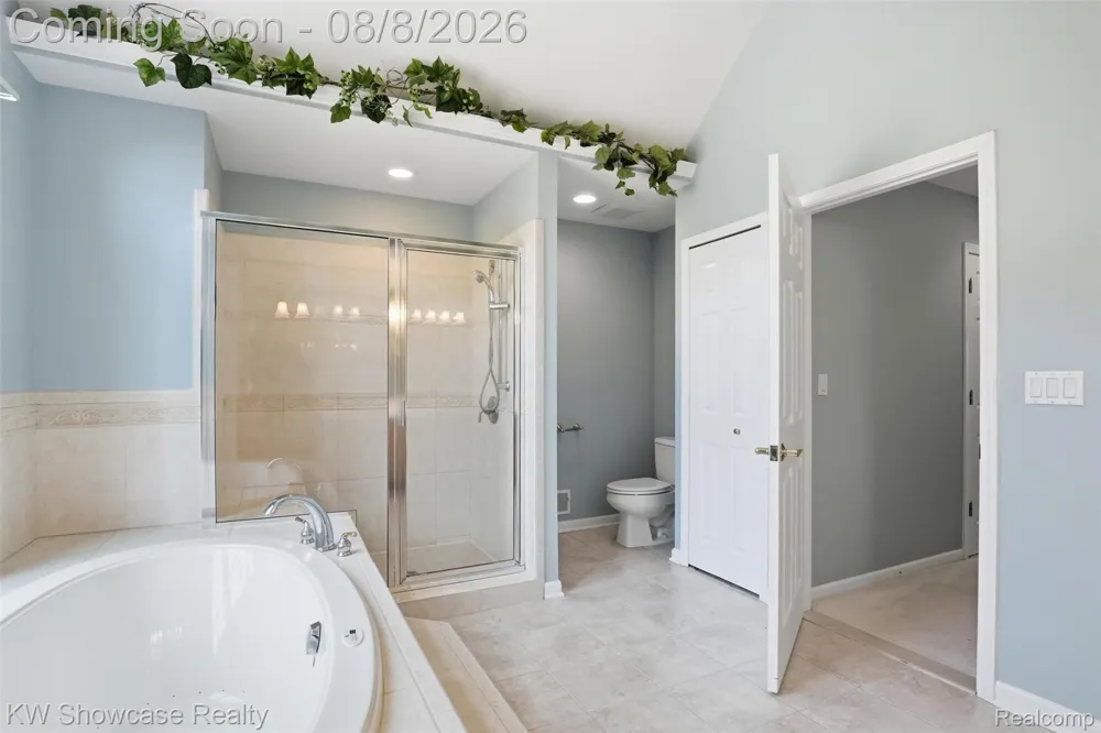 2916 Vero Drive Highland Charter Township, MI 48356
