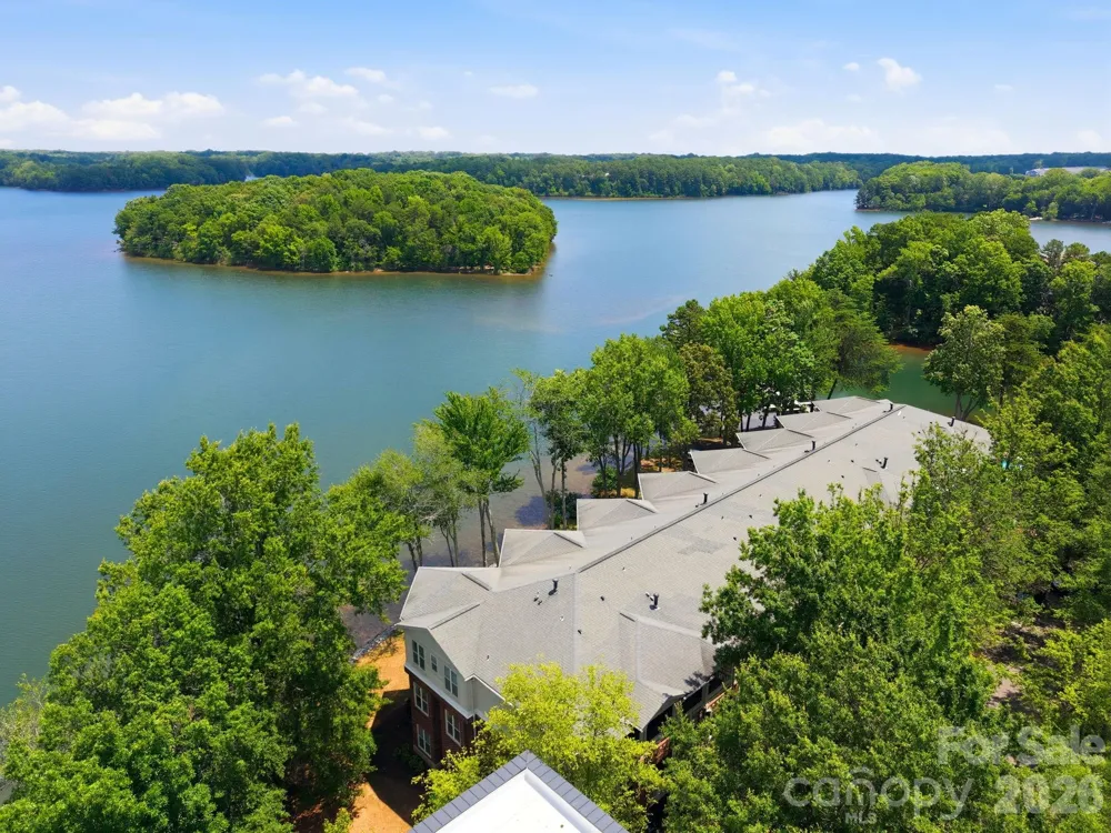 915 Northeast Drive #4 Davidson, NC 28036
