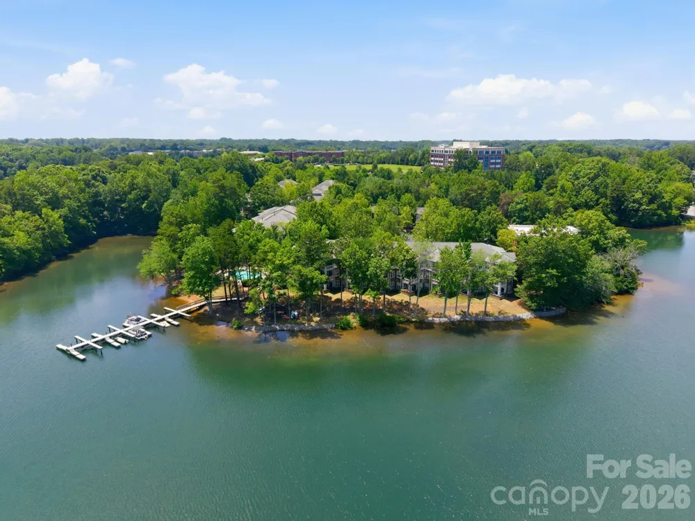 915 Northeast Drive #4 Davidson, NC 28036