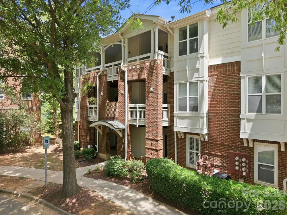 915 Northeast Drive #4 Davidson, NC 28036
