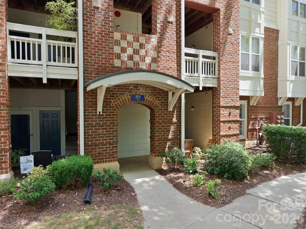 915 Northeast Drive #4 Davidson, NC 28036