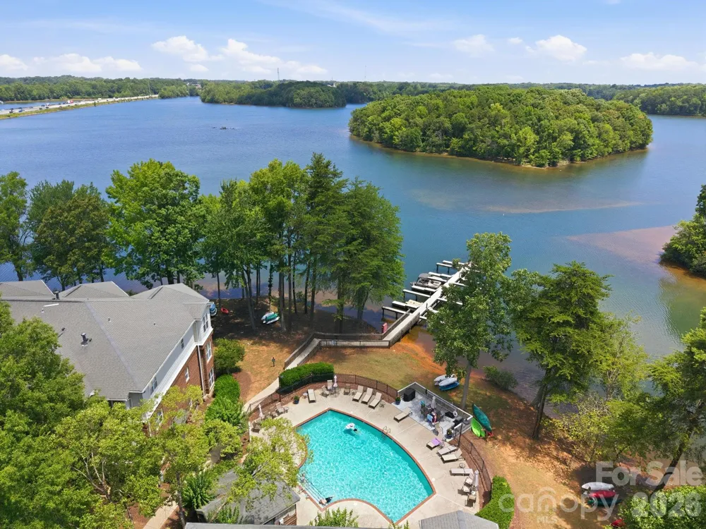 915 Northeast Drive #4 Davidson, NC 28036