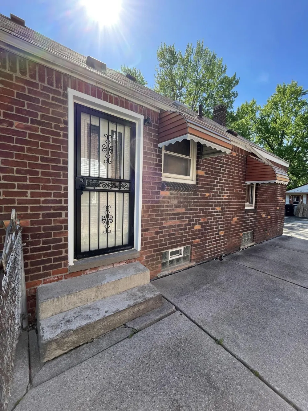 16512 Tacoma Street Detroit, MI 48205