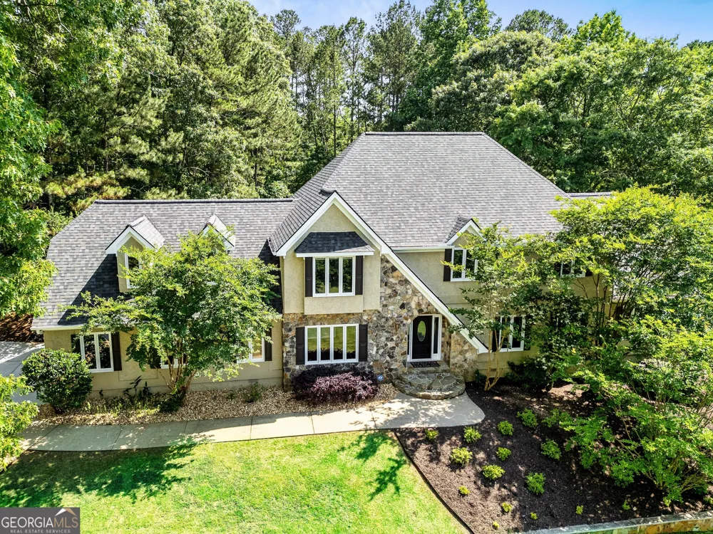 324 Chimney Sweep CIR Peachtree City, GA 30269