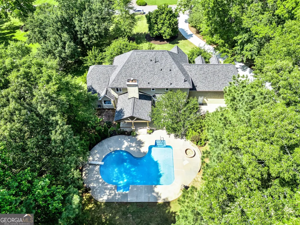 324 Chimney Sweep CIR Peachtree City, GA 30269
