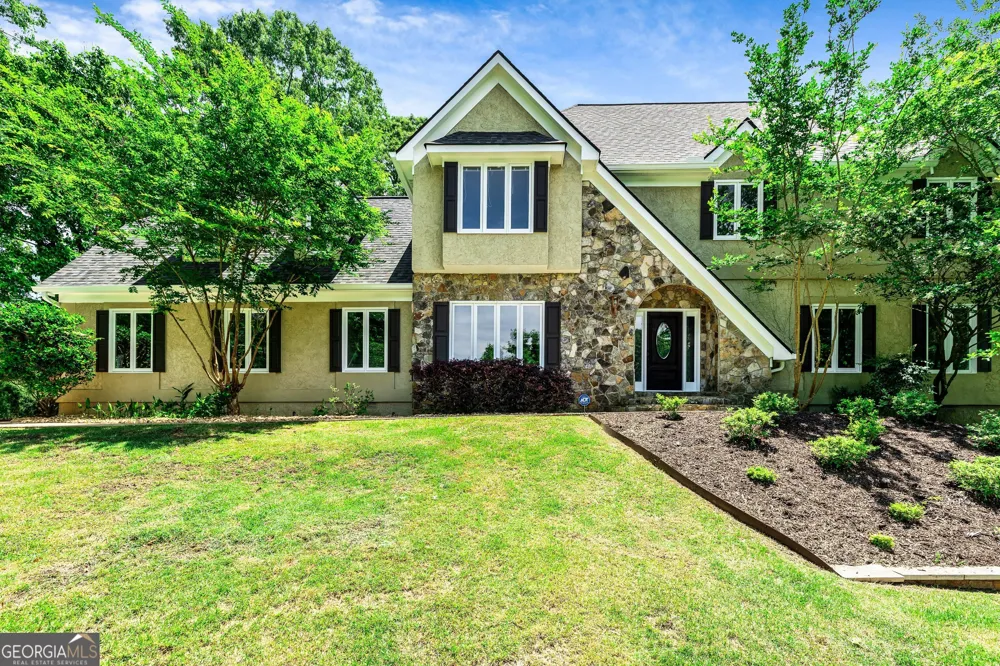 324 Chimney Sweep CIR Peachtree City, GA 30269