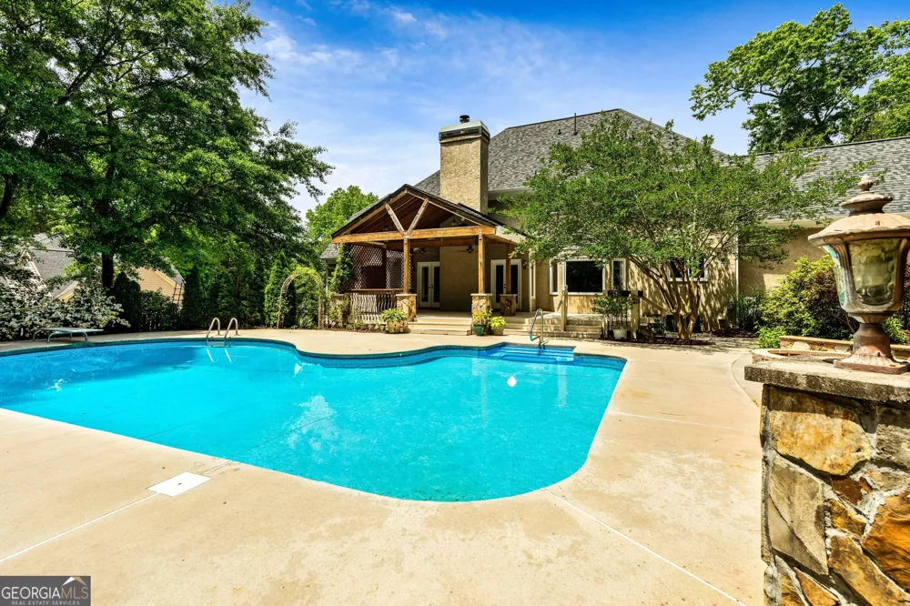 324 Chimney Sweep CIR Peachtree City, GA 30269
