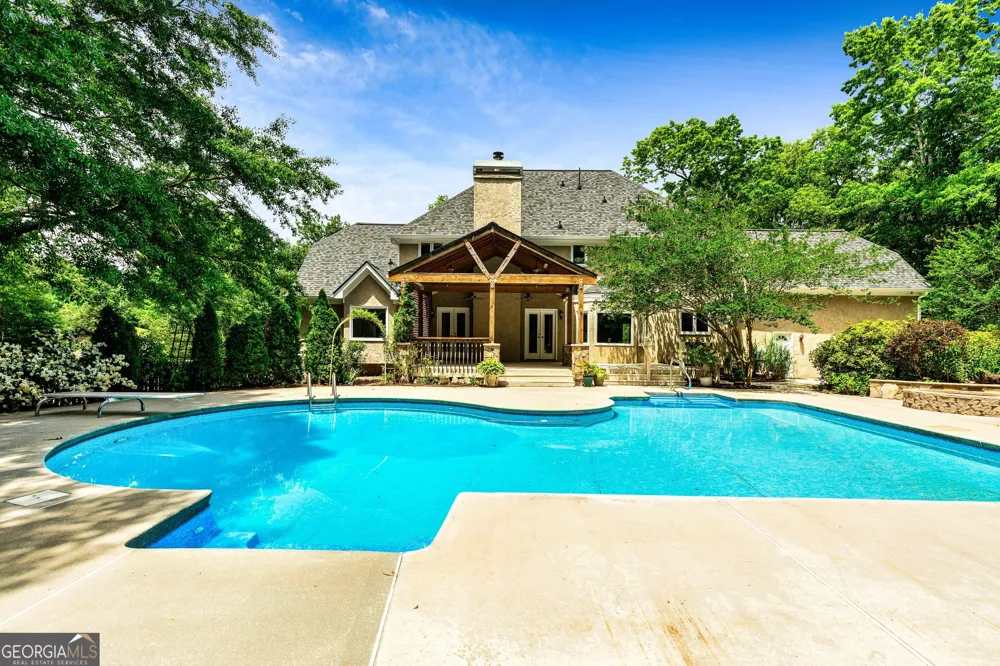 324 Chimney Sweep CIR Peachtree City, GA 30269