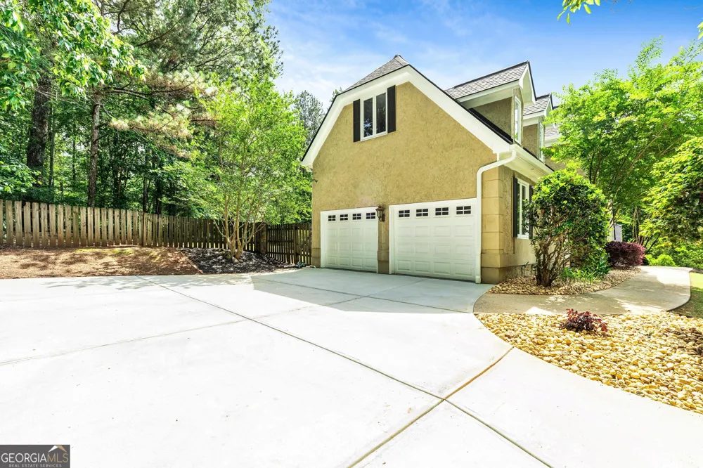 324 Chimney Sweep CIR Peachtree City, GA 30269