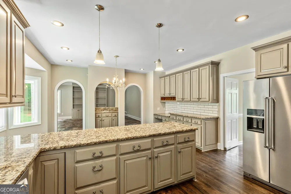 324 Chimney Sweep CIR Peachtree City, GA 30269