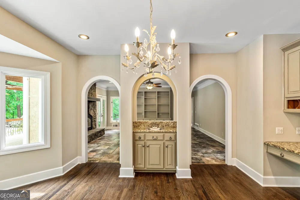 324 Chimney Sweep CIR Peachtree City, GA 30269