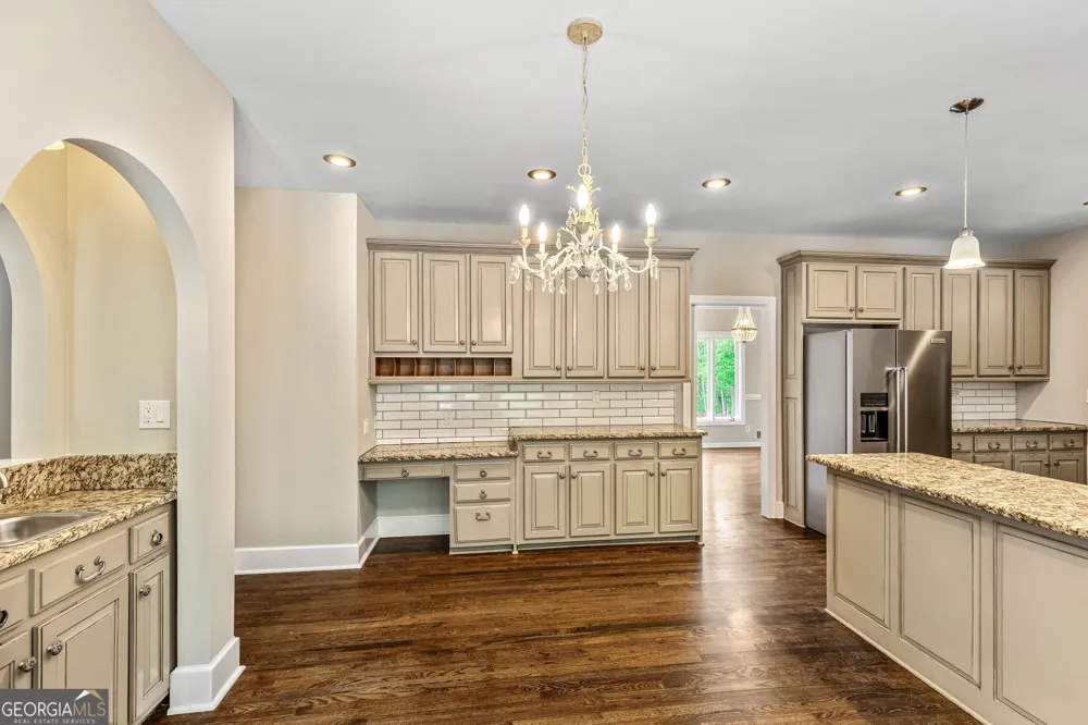324 Chimney Sweep CIR Peachtree City, GA 30269