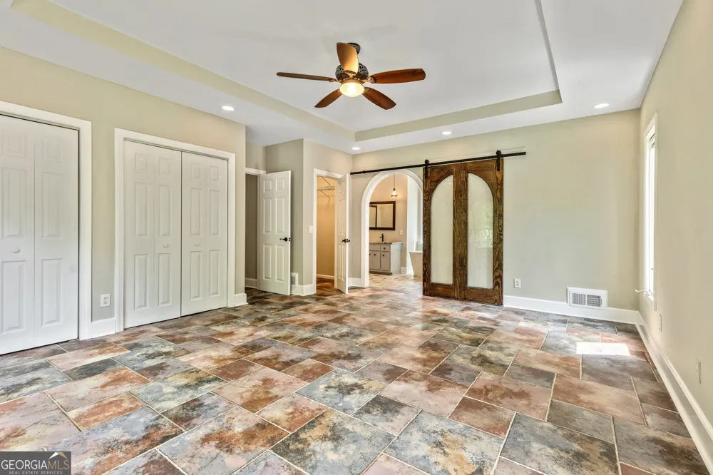324 Chimney Sweep CIR Peachtree City, GA 30269