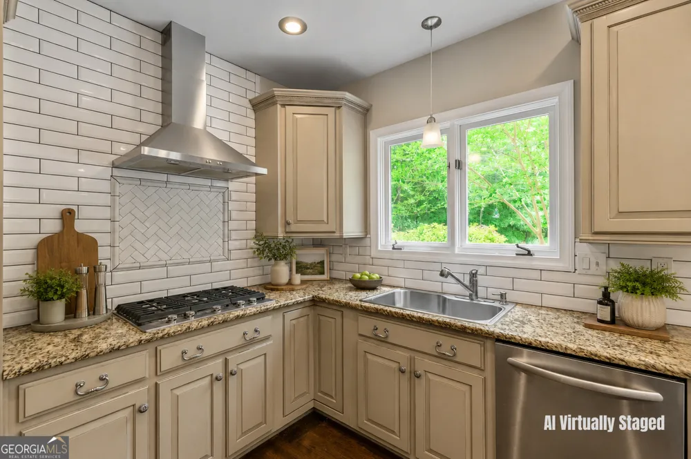 324 Chimney Sweep CIR Peachtree City, GA 30269
