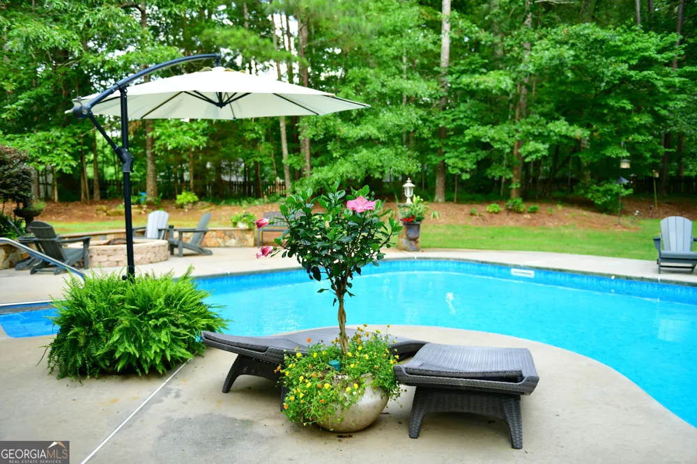 324 Chimney Sweep CIR Peachtree City, GA 30269