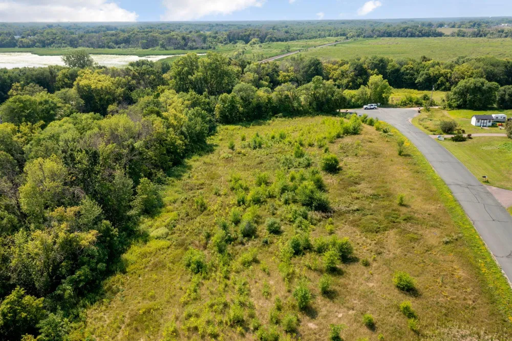 6900 Nyle Court Greenfield, MN 55373