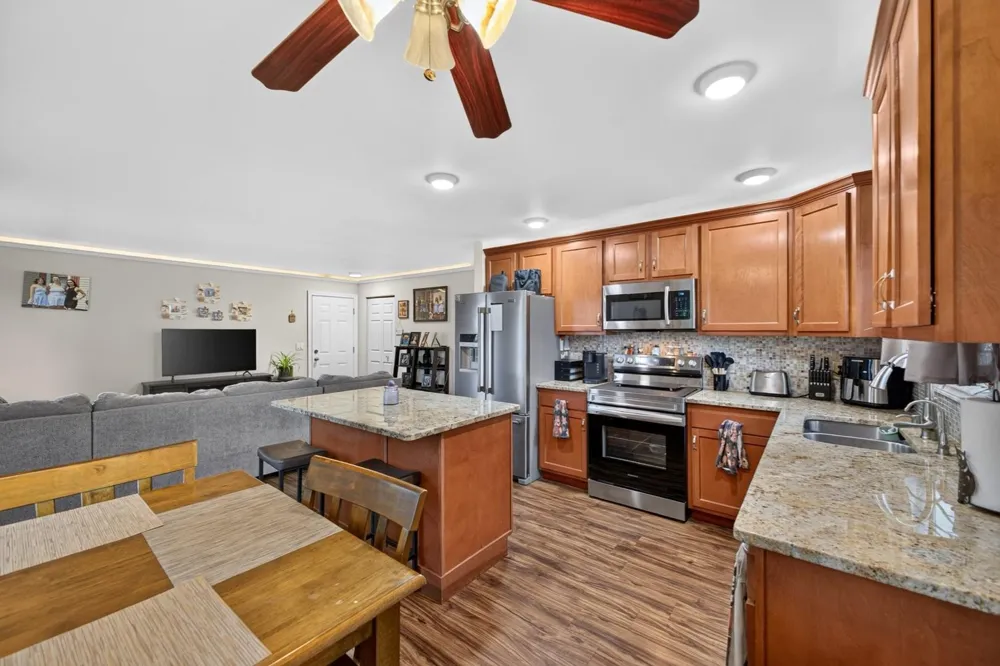 913 2nd Street NW Byron, MN 55920