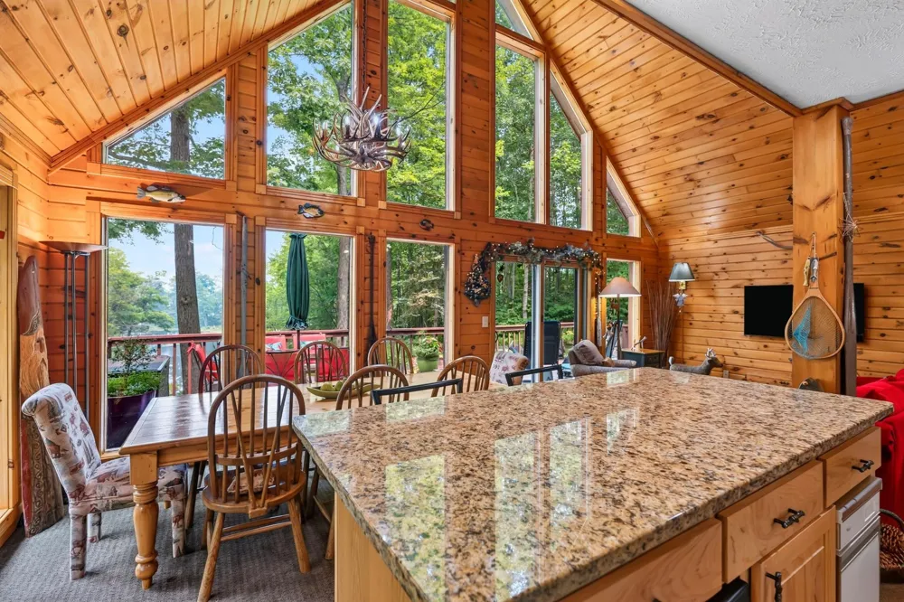 11288 W Quail Lane Hayward, WI 54843