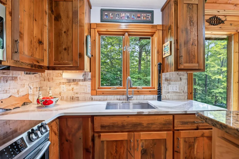 11288 W Quail Lane Hayward, WI 54843
