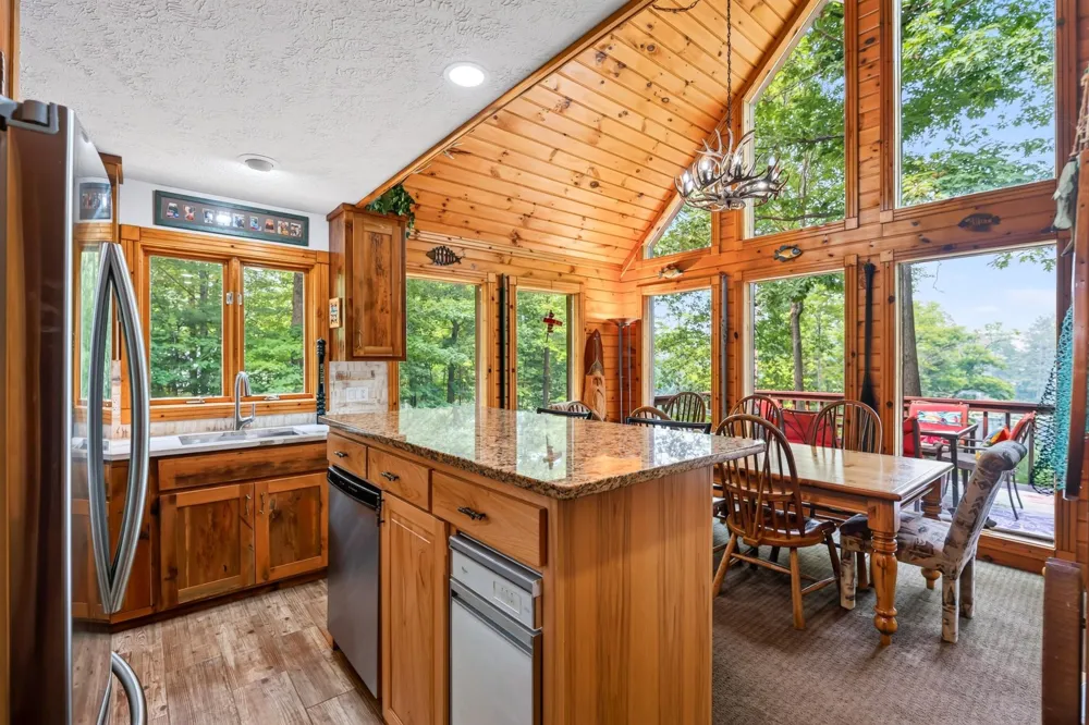 11288 W Quail Lane Hayward, WI 54843