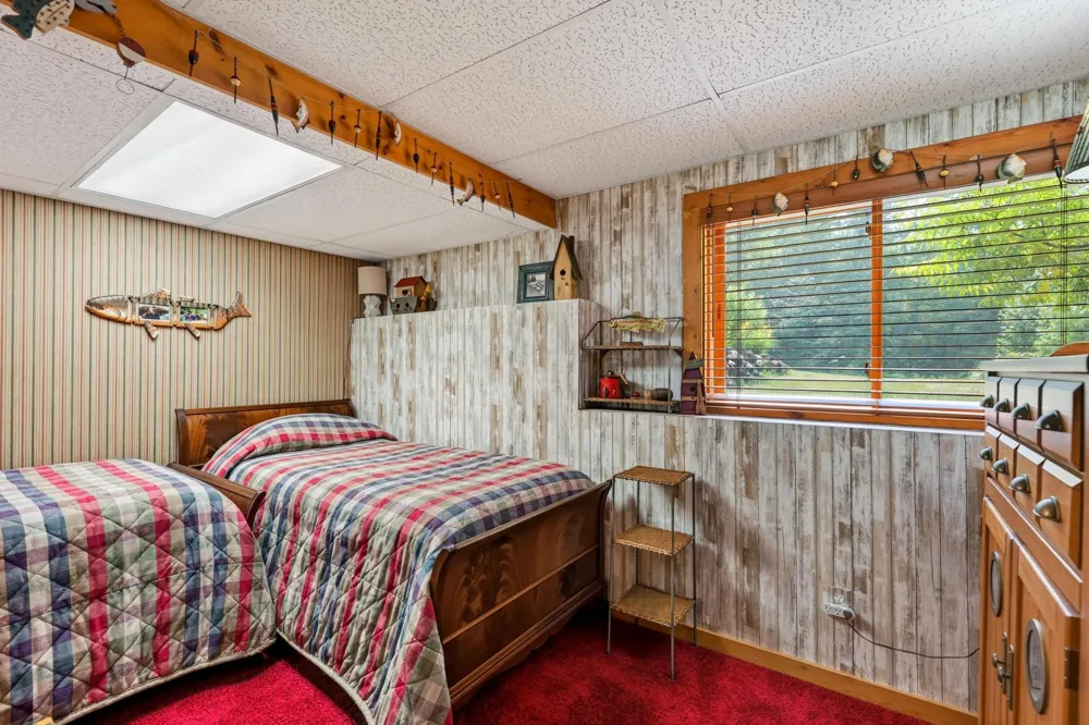 11288 W Quail Lane Hayward, WI 54843