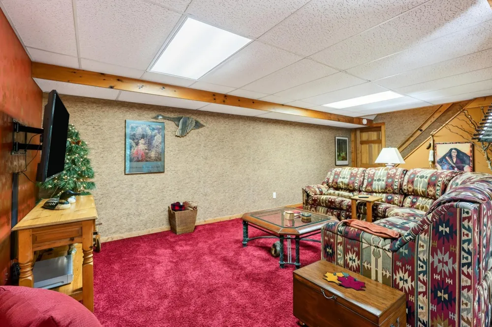 11288 W Quail Lane Hayward, WI 54843