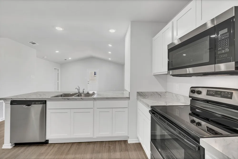 332 Azalea Trail Granbury, TX 76048