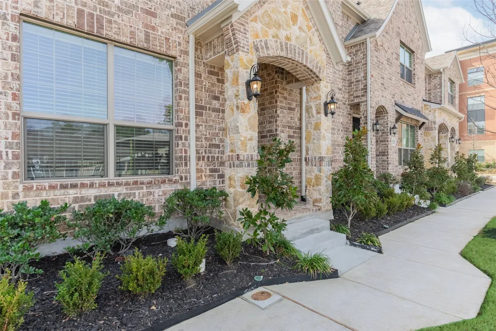 2225 Apex Drive Flower Mound, TX 75028