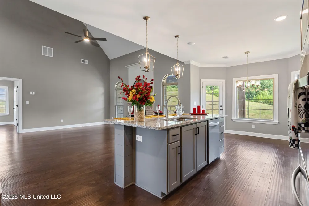 224 Poplar Lane Holly Springs, MS 38635