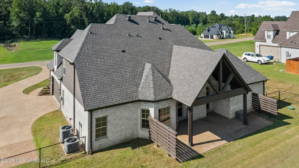 224 Poplar Lane Holly Springs, MS 38635