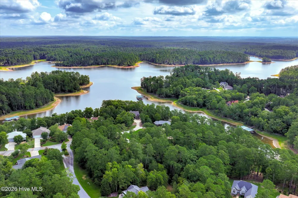 126 Driftwood Lane Mccormick, SC 29835