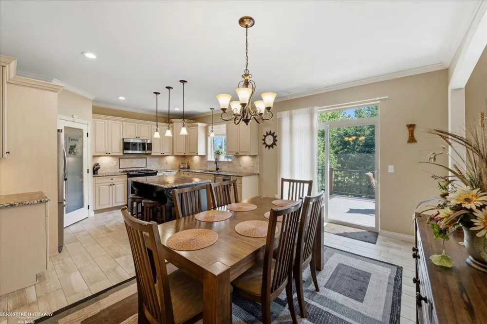 62735 Franklin Park Drive Washington Township, MI 48094