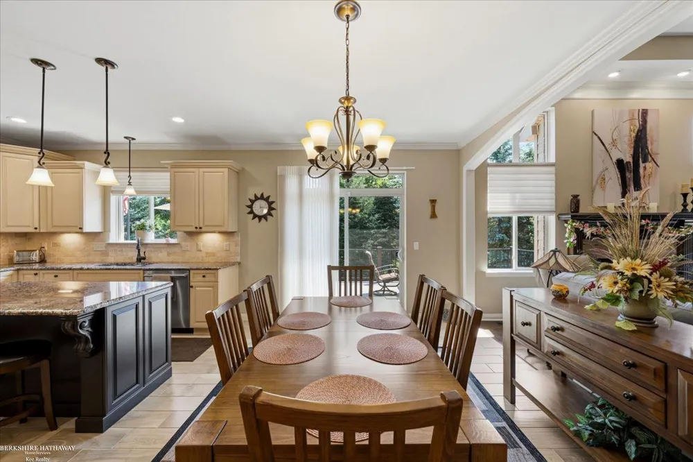62735 Franklin Park Drive Washington Township, MI 48094