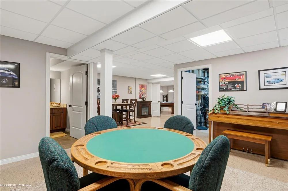 62735 Franklin Park Drive Washington Township, MI 48094