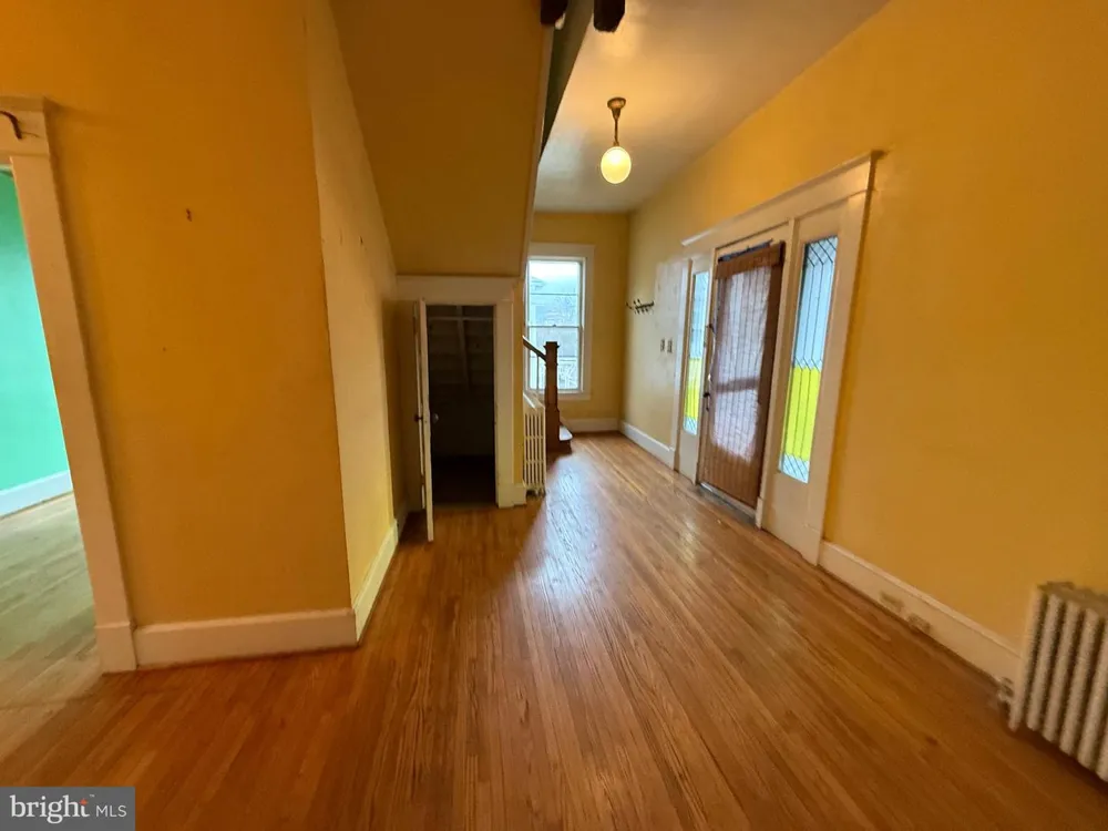 110 MAIN STREET Edinburg, VA 22824