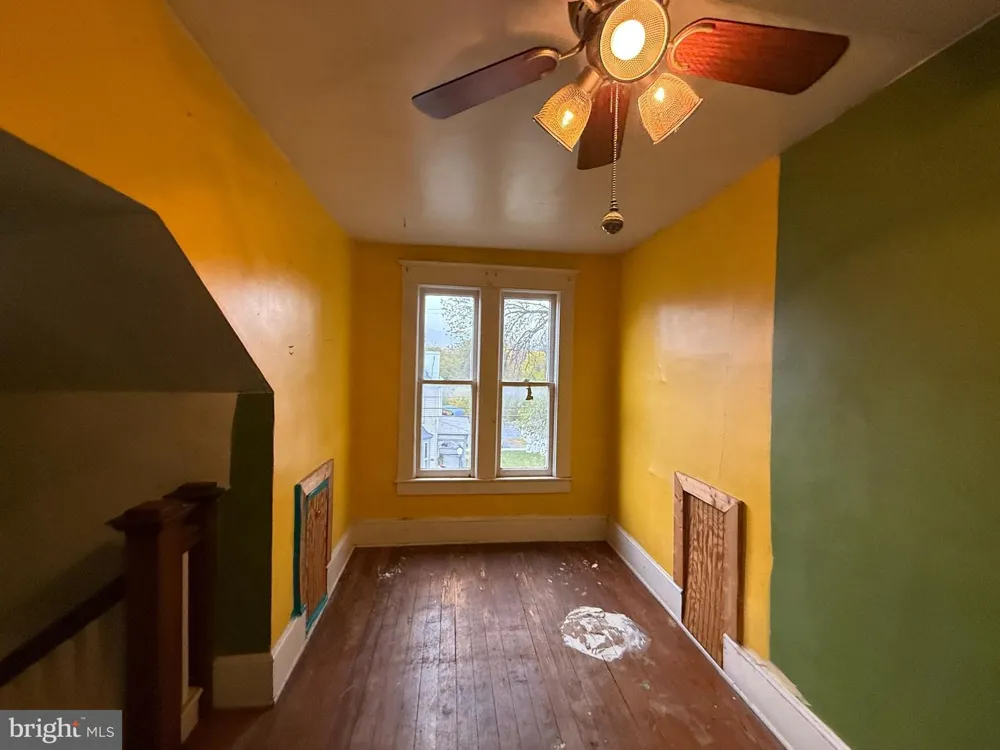 110 MAIN STREET Edinburg, VA 22824